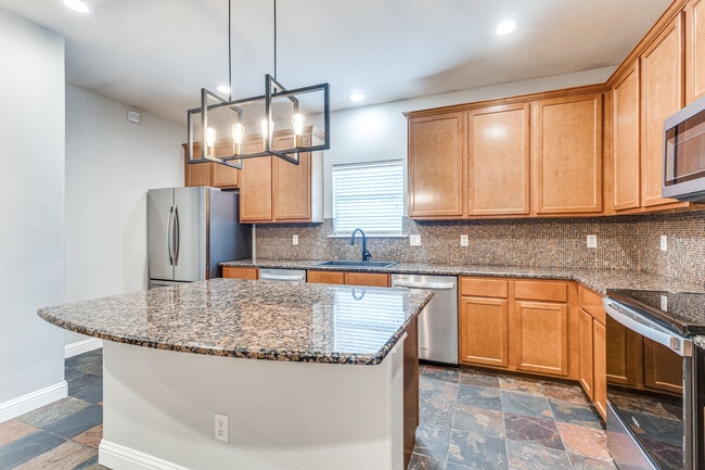 Photo - 2700 Merida Ave