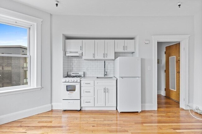 Photo - 1330 Commonwealth Ave Unit 26
