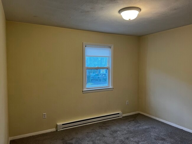 Photo - 70 Lorchris St Unit 9
