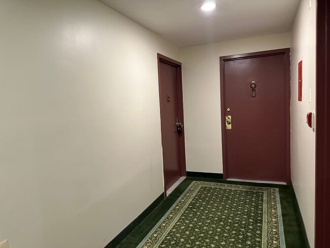 Photo - Charming 1Bedroom/1Bath Condo in The Penth...