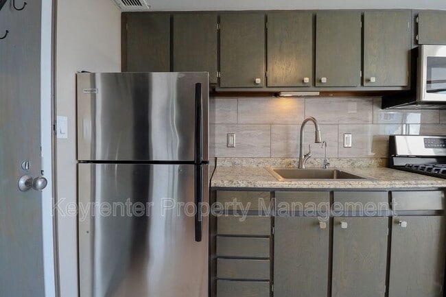 Photo - 410 W 7th St Unit 1530