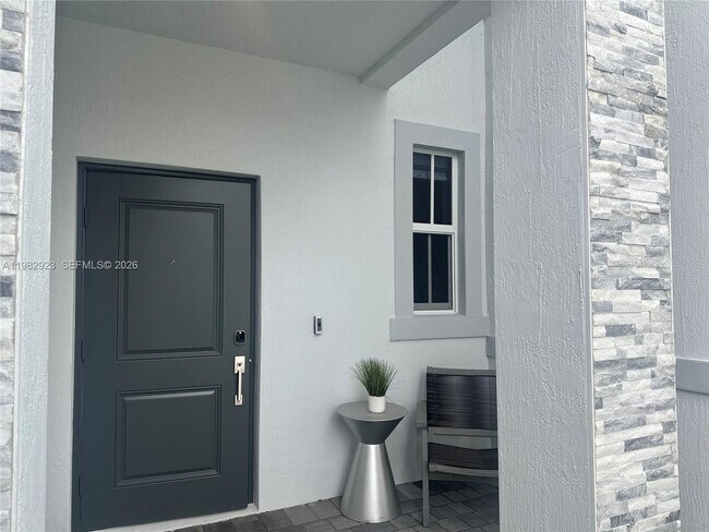 Photo - 11883 NW 47th Manor