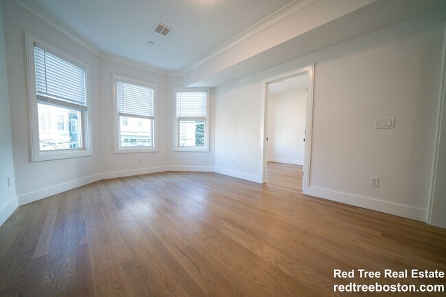 Photo - 37 Calumet St Unit 2