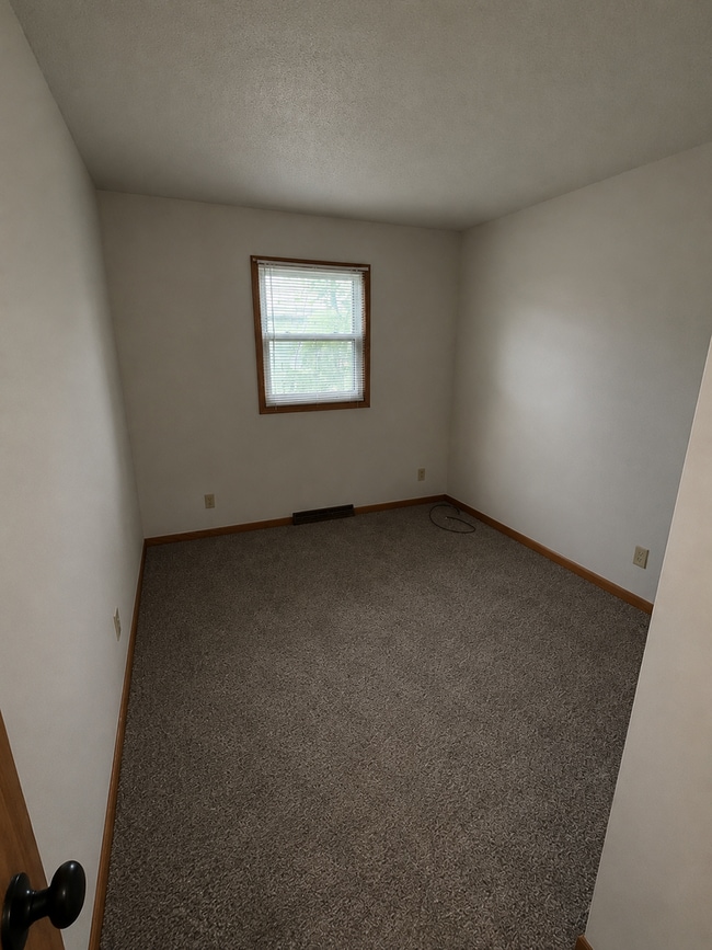 Photo - 2820-2822 Beverly Hills Dr Unit 2820