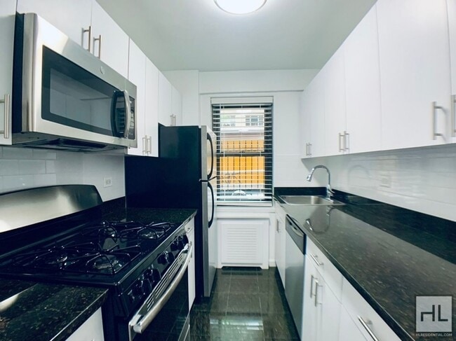 Photo - EAST 56 STREET Unit 1A