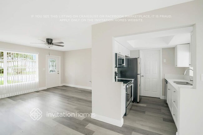 Photo - 2925 NW 69th Ave