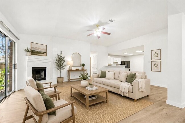 Photo - 121 Orion Cove