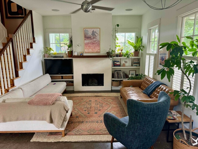 Photo - 2014 E 11th St