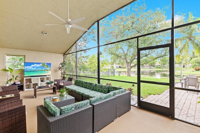 Photo - 1007 Spoonbill Cir