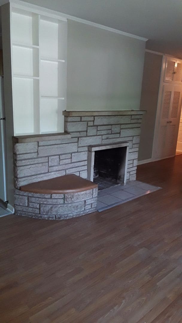 Building Photo - 3Bedroom, 1 Bath house AVAILABLE NOW. $170...