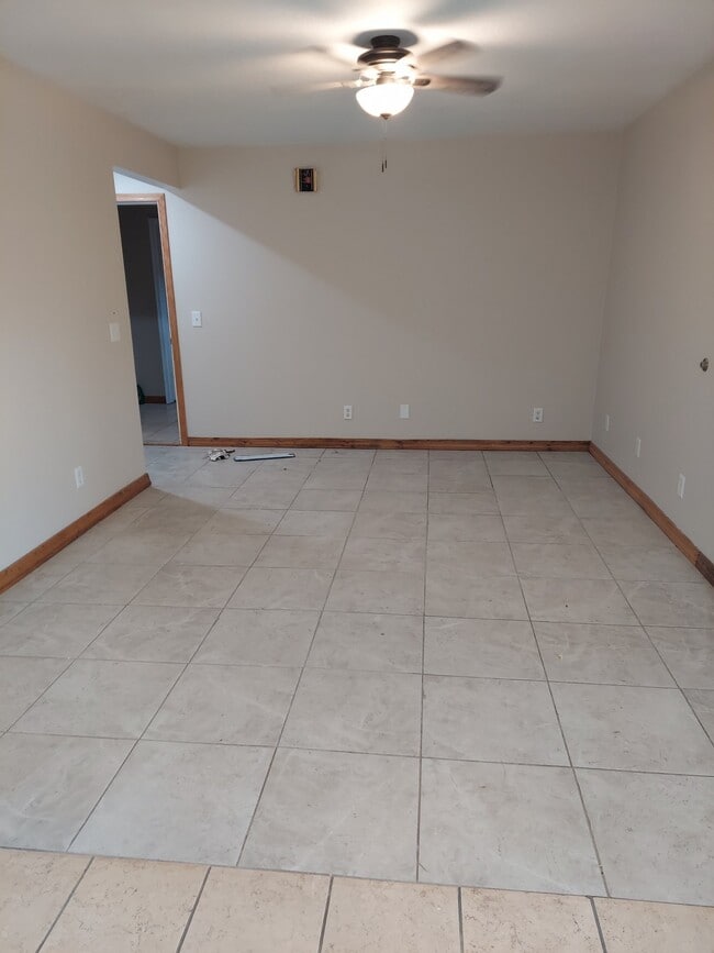 Photo - 25667 Buckley Ln Unidad D