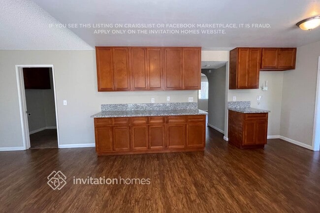 Photo - 2954 Redwood Dr