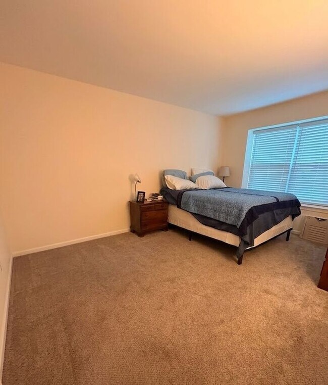 Photo - 1015 Hopkins Ct