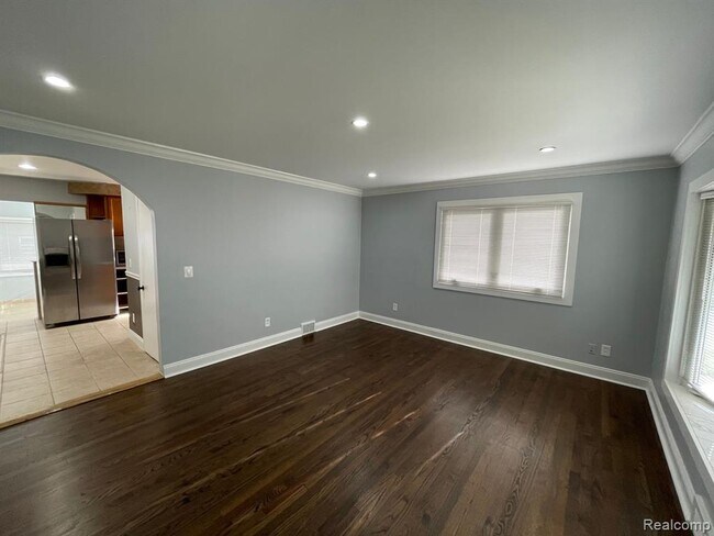 Photo - 4402 Woodland Ave