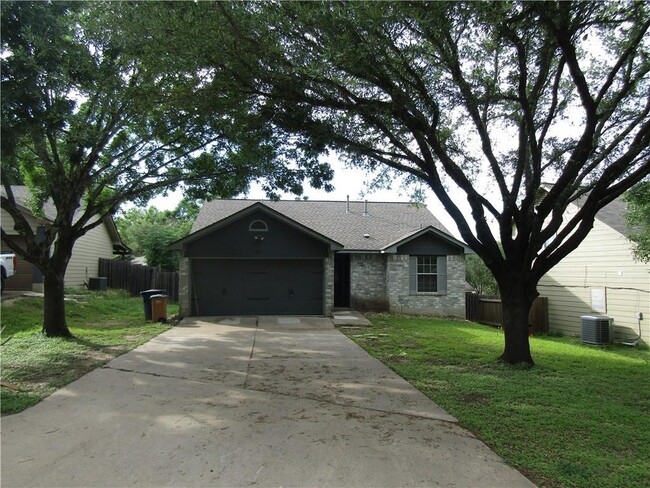 Photo - 4904 Gnarled Oak Cove Rental