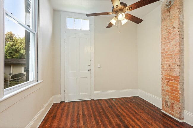 Photo - Constantinople Unit 1726