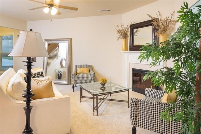 Photo - 5022 Garrett Ct