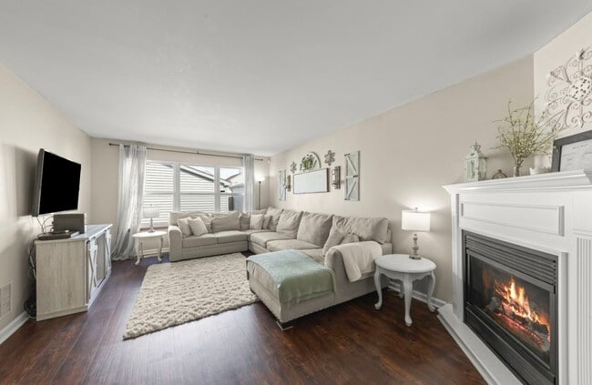 Photo - 2024 Grayhawk Dr