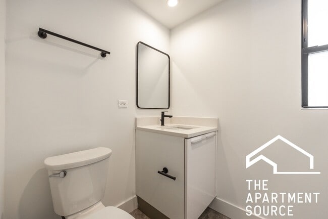 Photo - 941 W Carmen Ave Unit 941 West Carmen Avenue