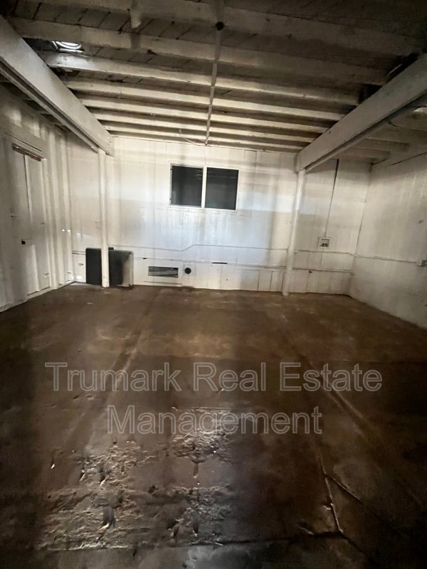 Photo - 8409 Wentworth St