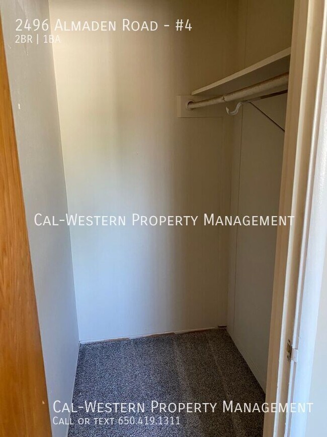 2496 Almaden Rd Unit 4