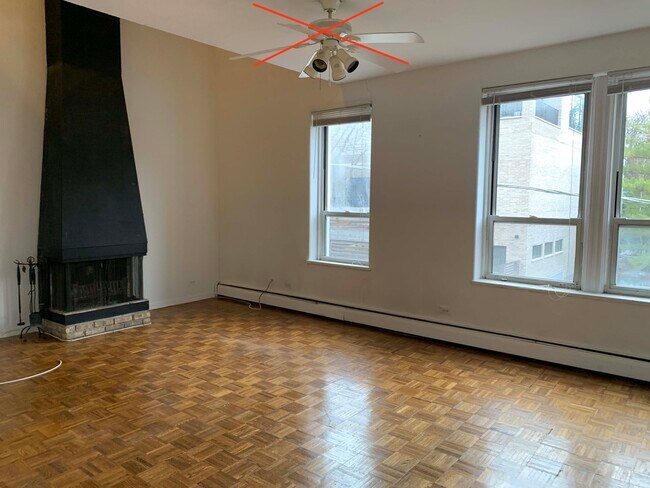 Photo - 1936 N Hudson Ave Unit UCH