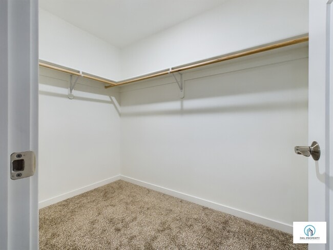 Photo - 110 Lewis St