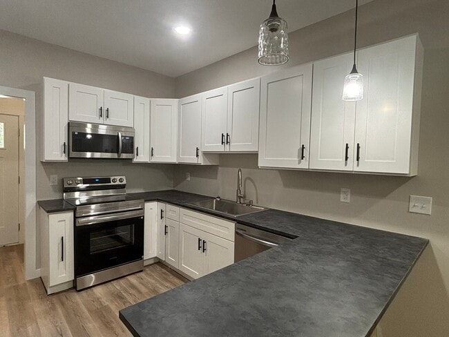 Photo - 7019 Frost Ave Unidad C