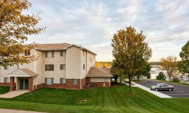 904 Kasper St Unit 207