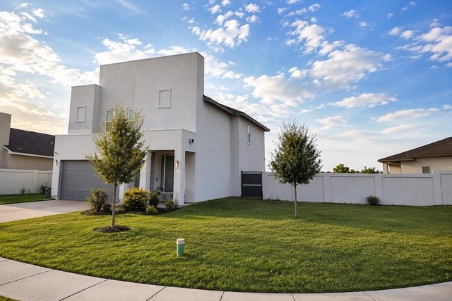 Photo - 711 Solaz Dr