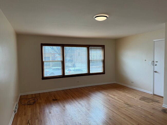 Photo - 2936 W Touhy Ave Unit 1