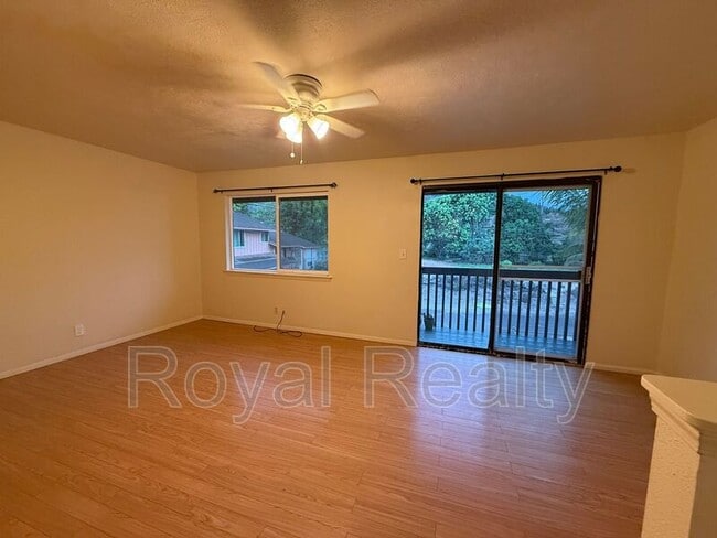 Photo - 219 W Waiko Rd Unit LS011. 219 W Waiko Rd. #F Duplex Left