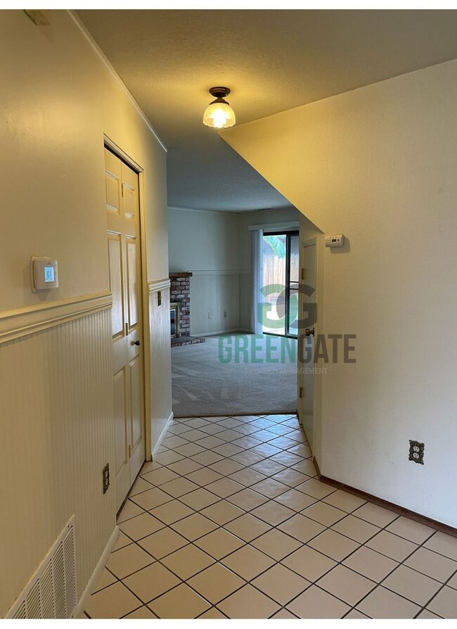 Photo - Beautiful 3 bedroom 2.5 Bath home READY NOW in MODESTO!! With POOL!!