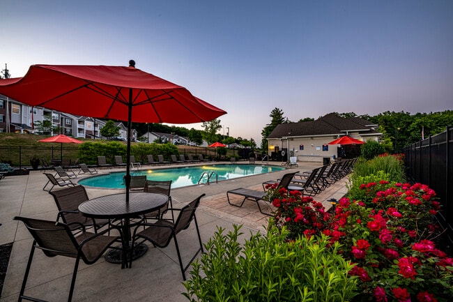 Photo - Halstead Holden