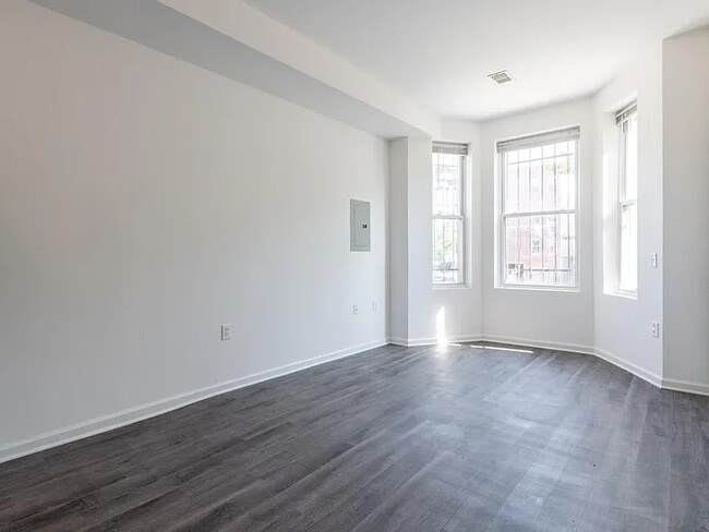 Building Photo - 2914 13th St NW Unit 1 Rental