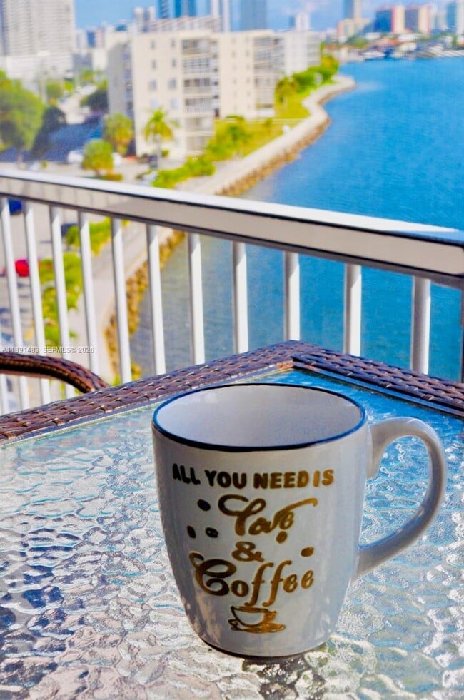 Building Photo - 2910 Point E Dr Unit M601