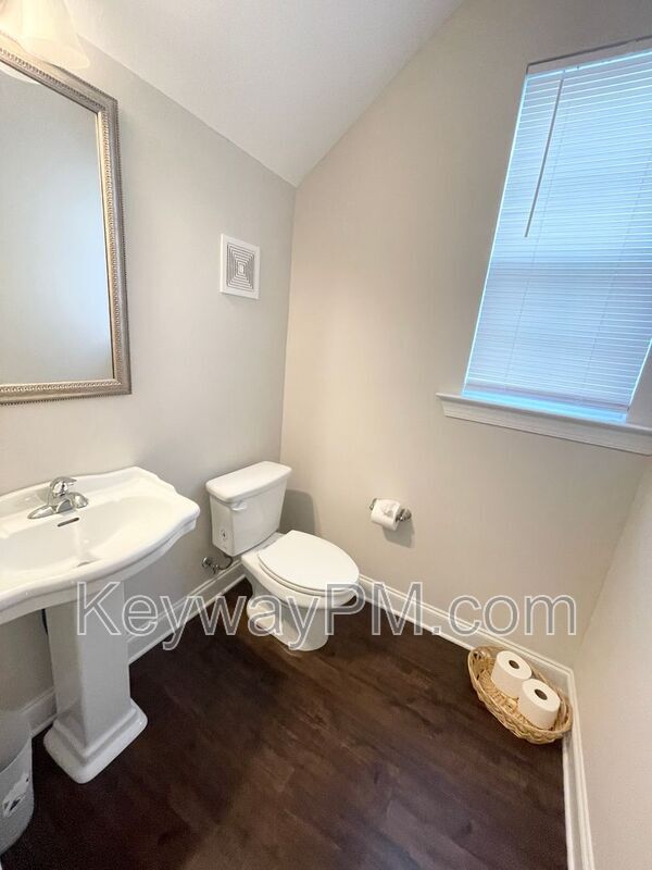 Photo - 1206 Cobblefield Dr