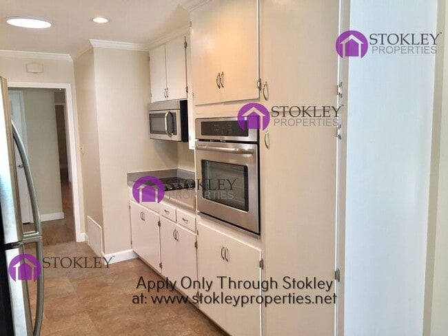 Photo - 229 Twinview Dr