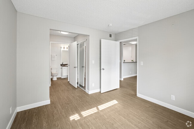 2BR, 2BA - 859SF - Primary Bedroom - Laurel Terrace