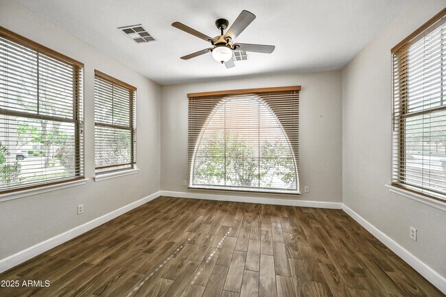 Photo - 15340 W Dahlia Dr