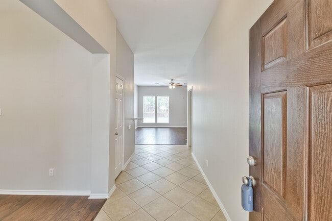 Photo - 9623 Wakefield Village Dr