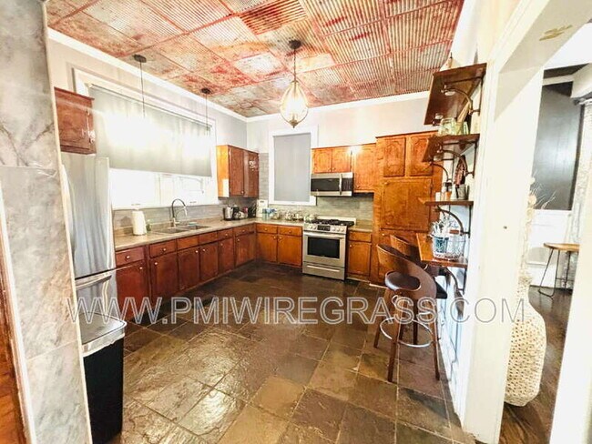 213 Orion St