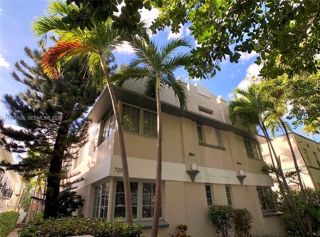 Building Photo - 720 Meridian Ave Unit 5