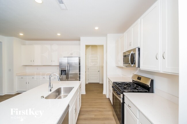 Photo - 812 Penrose Pl