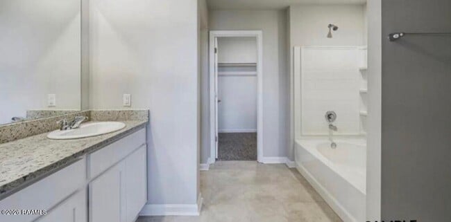 Photo - 121 Autumn Dr