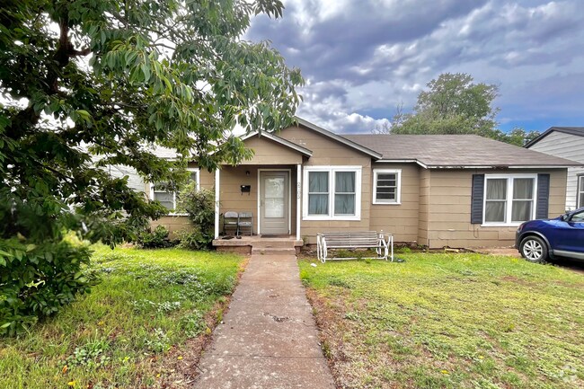Building Photo - Cute 3/2 in Great Location! Rental