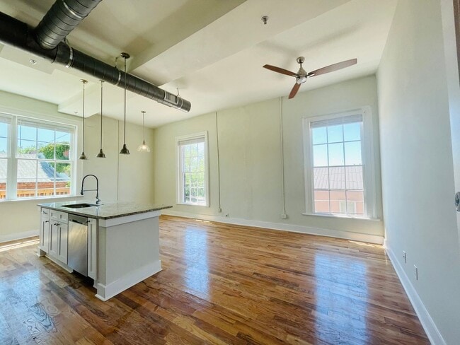 Photo - 146 W Washington St Unit 202