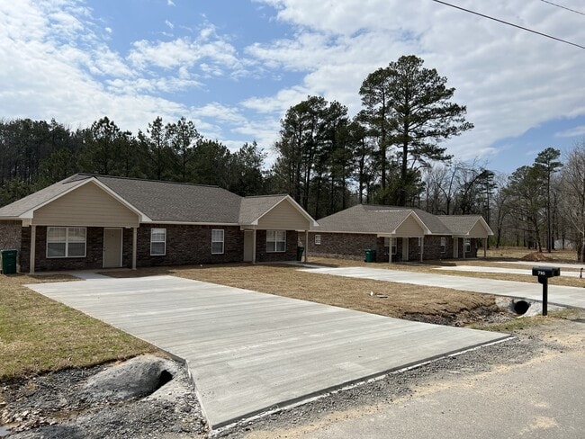 Building Photo - 708 A Shepard Dr