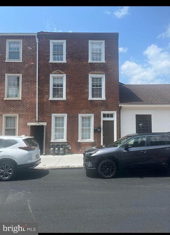Photo - 14 S New St Townhome