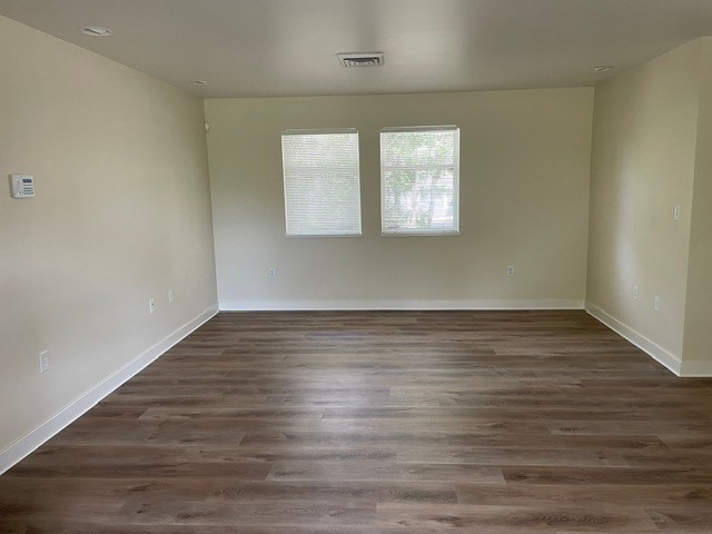 Photo - 113 N Avenue C Unit Apartment